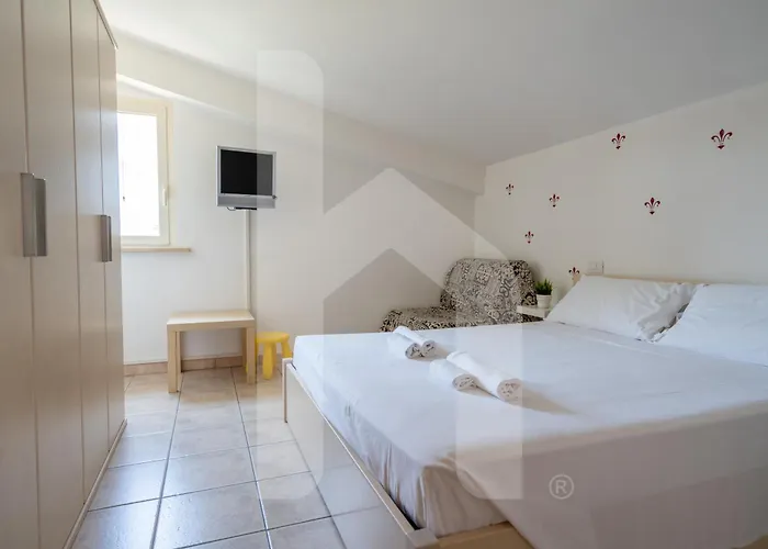 Apartamento Homiday - Tamerici Attico Pineto